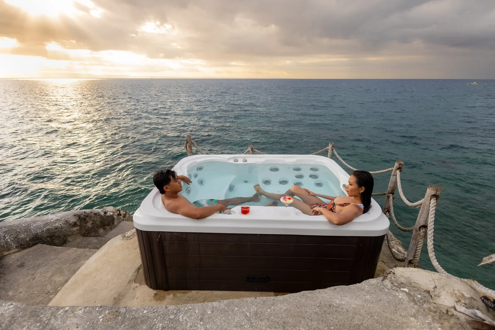 Jacuzzi