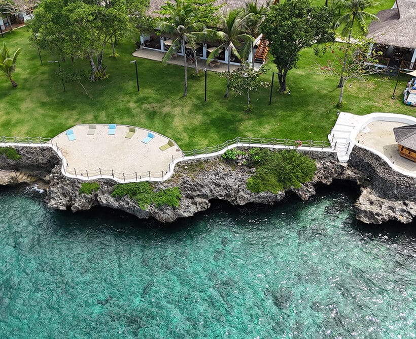 The Cliff Lounge Experience: Where Luxury Meets the Infinite Beauty of Camotes Sea